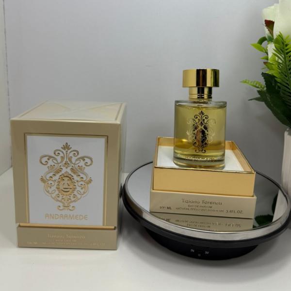 Andramede unisex ətir suyu