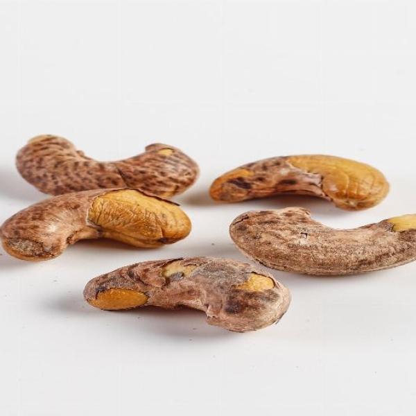 Kaju qabıqlı qovurulmuş